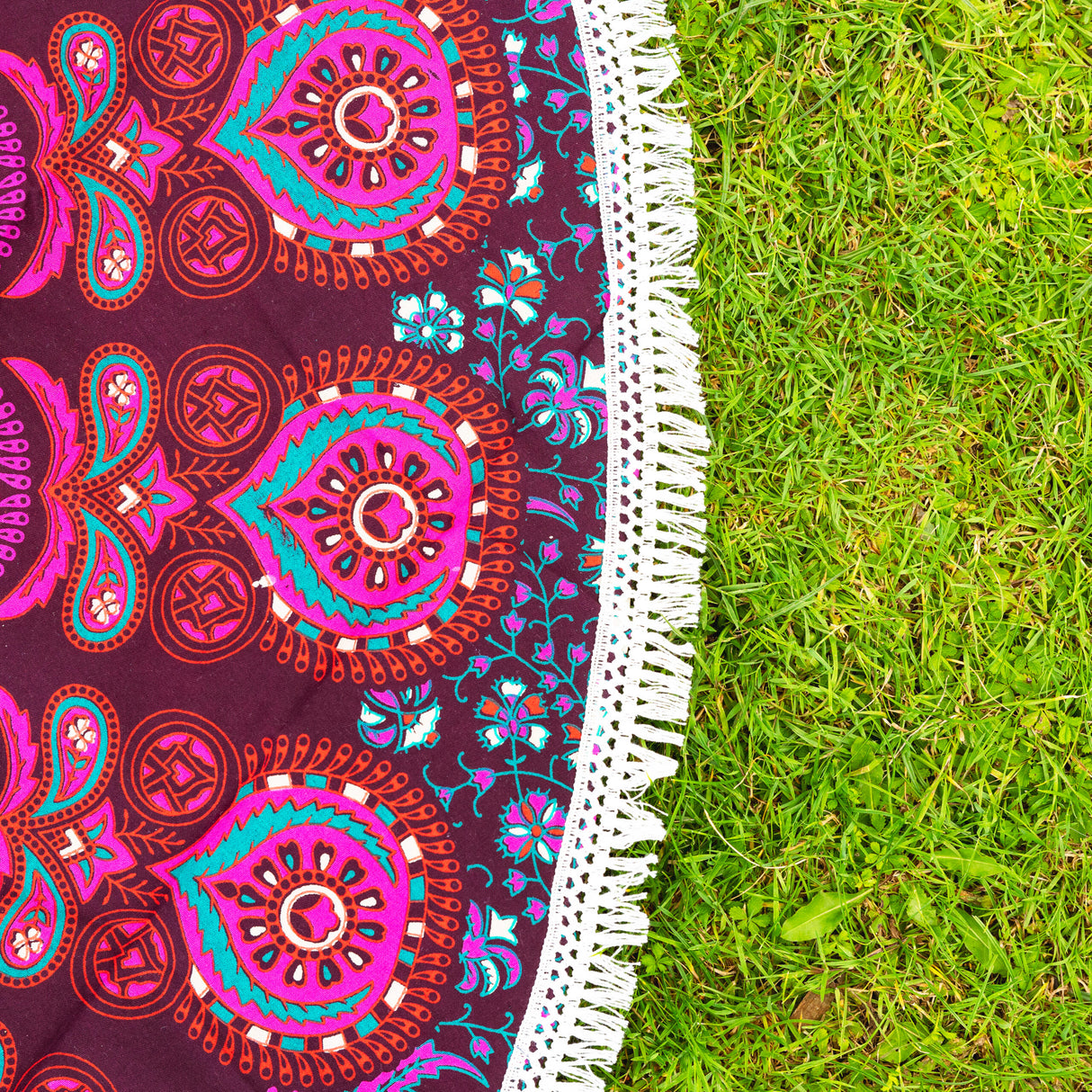 Rundes Mandala Strandtuch Pfauenfeder bordeaux rosa + Kissen