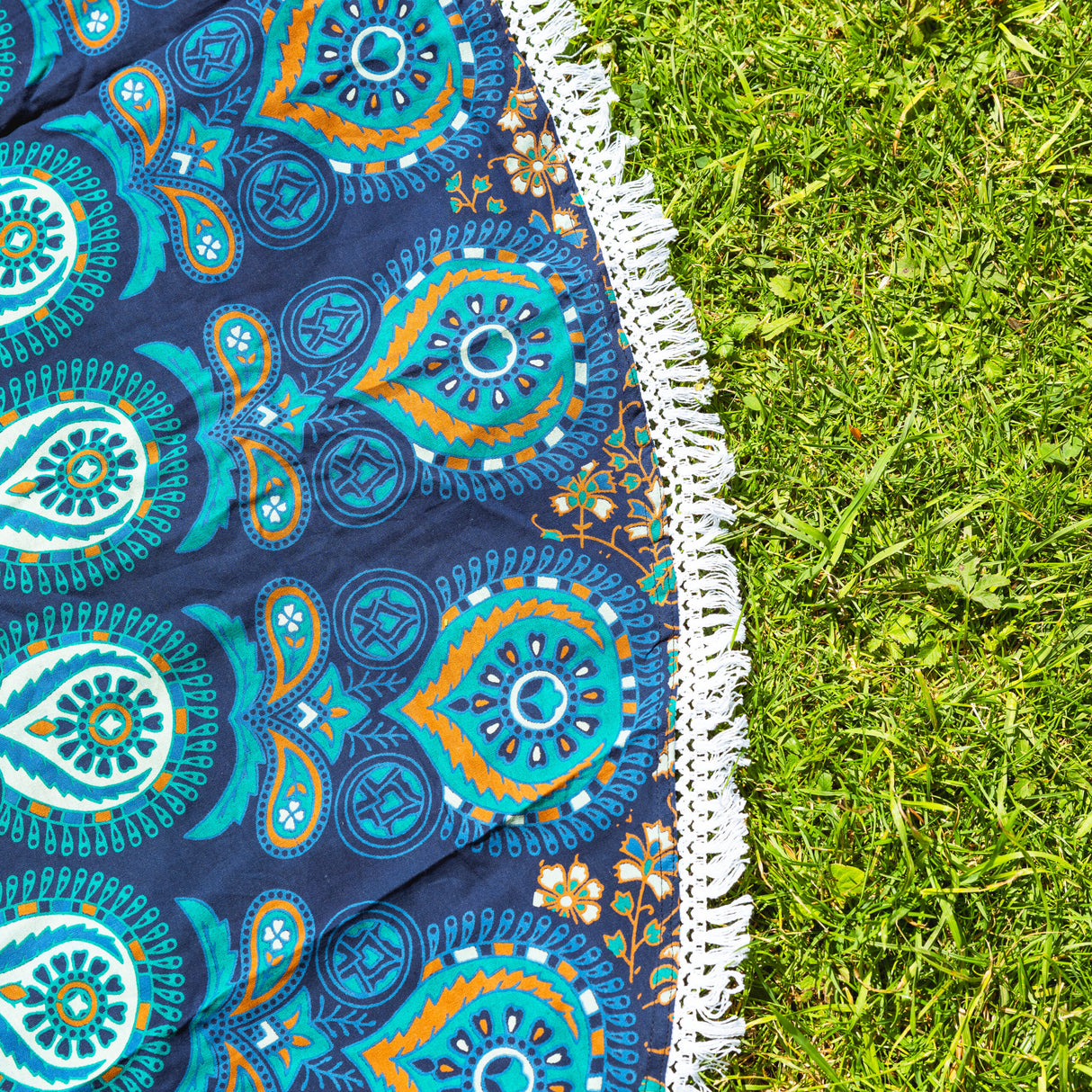 Rundes Mandala Strandtuch Pfauenfeder blau türkis + Kissen