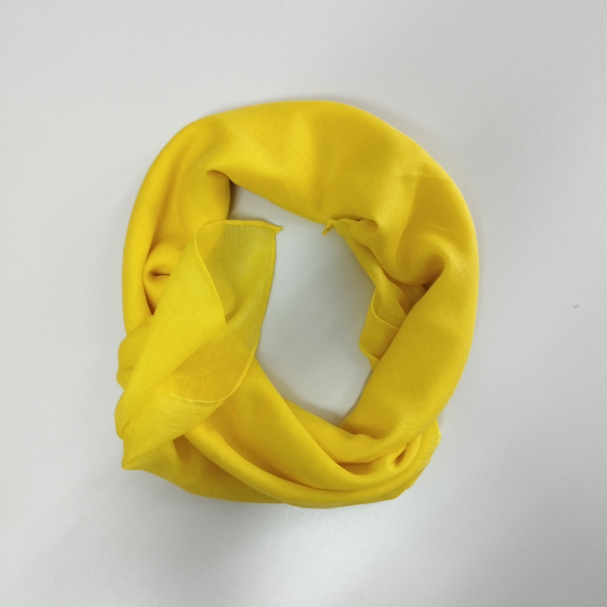 Halstuch Baumwolle Zitronengelb 100x100 cm