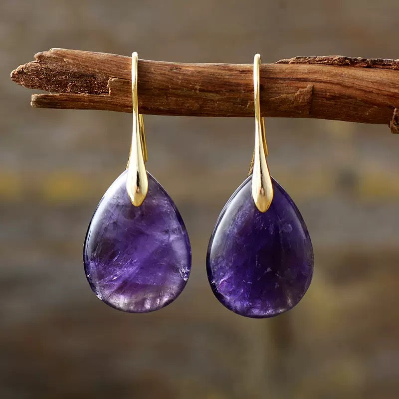 Ohrring mit Amethyst Edelstein I Eleganter Farbtupfer für deinen Stil
