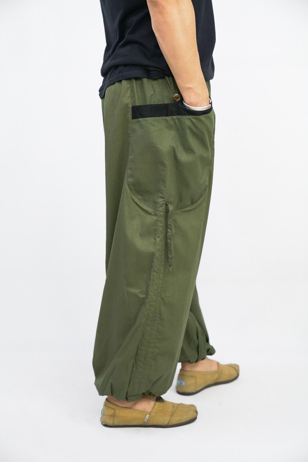 Goa Hose grün mit Taschen und Kordel - lange Version