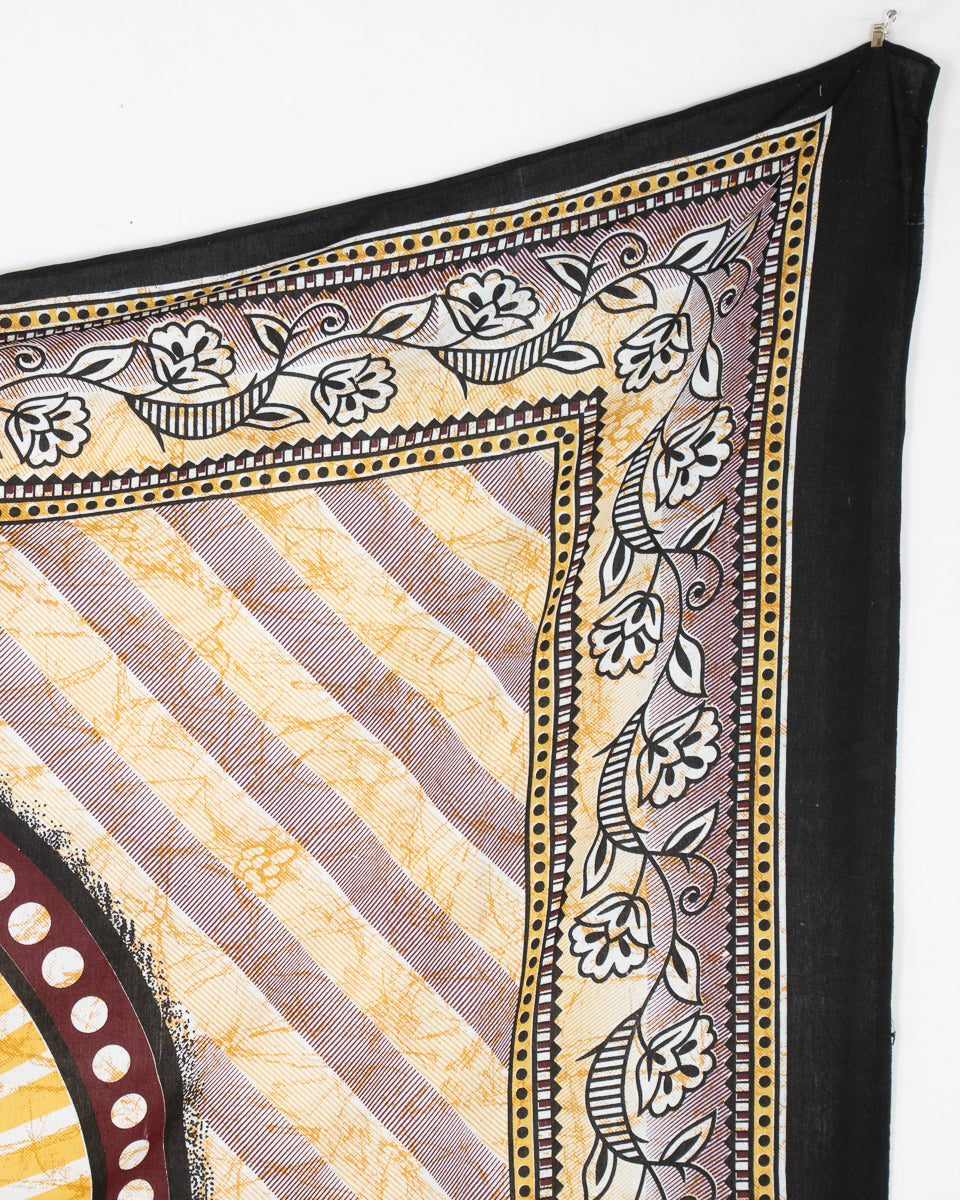 Wandtuch mit Hindu Gott Ganesha, dem Elefantengott in braun gelb 2x2 m aus 100% Baumwolle