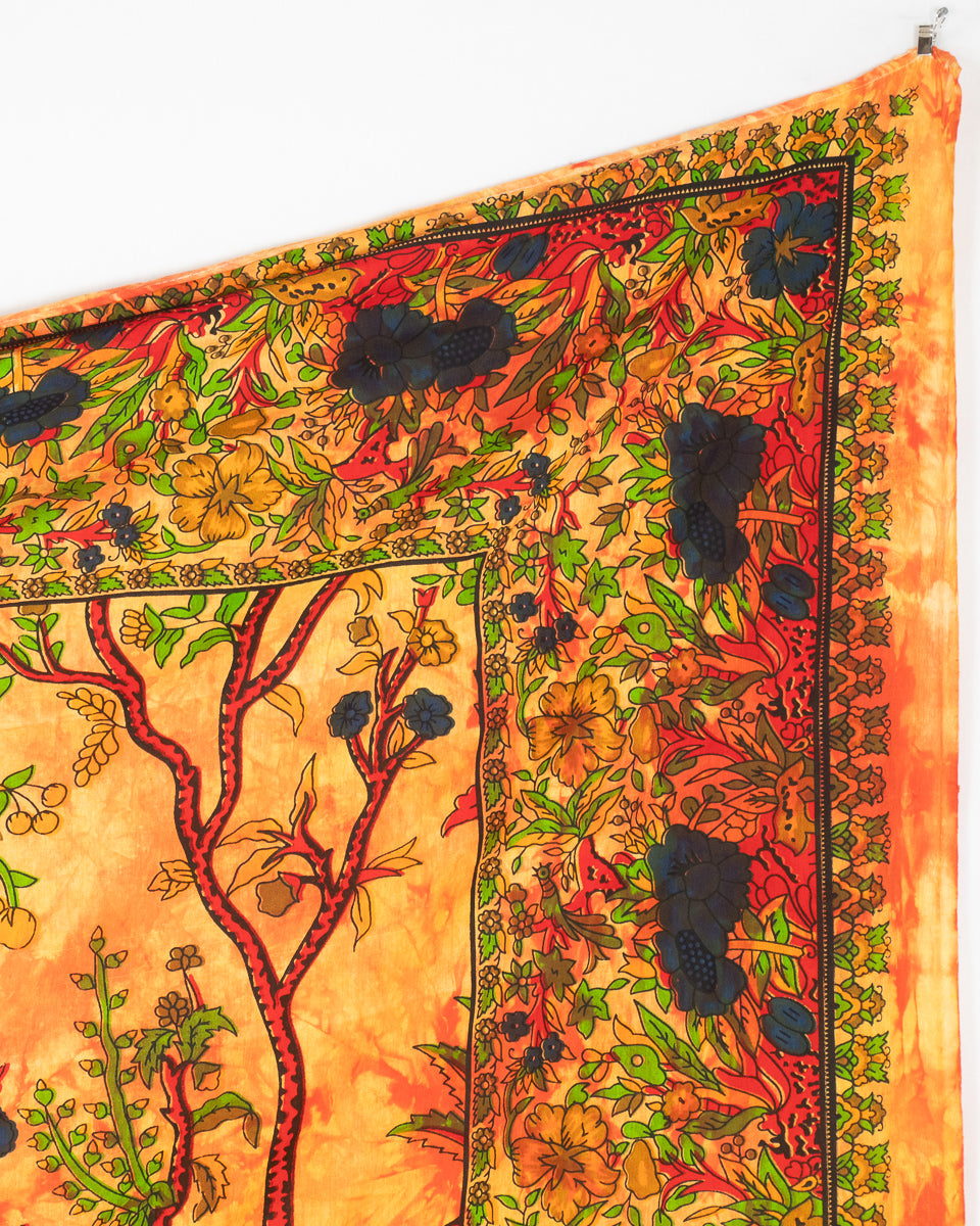 Großes Wandtuch mit Lebensbaum in orange