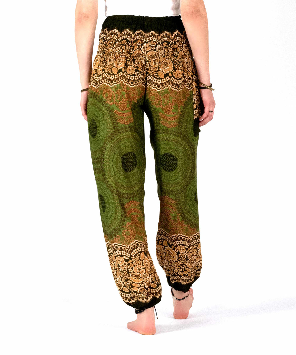 Haremshose mit Mandala in grün braun - Rückseite