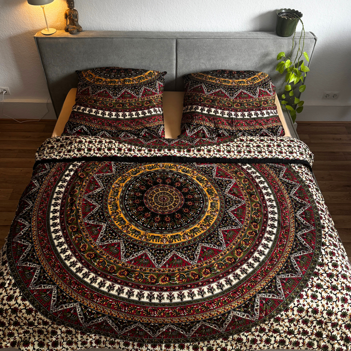 Indische Bettwäsche Stern Mandala grün braun 200x220 cm + 2 Kissen
