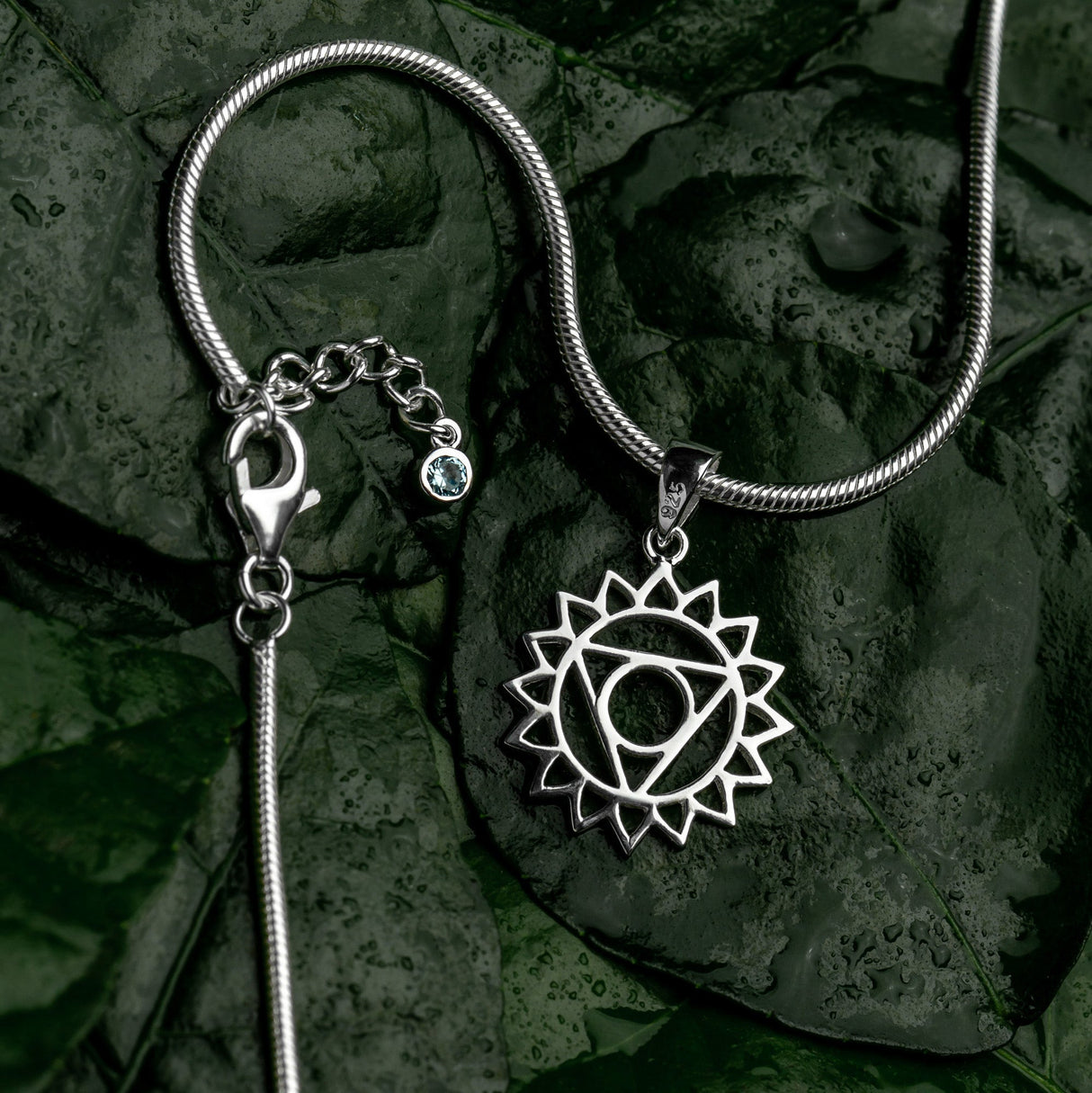 Kehlkopf-Chakra Halskette Vishudda