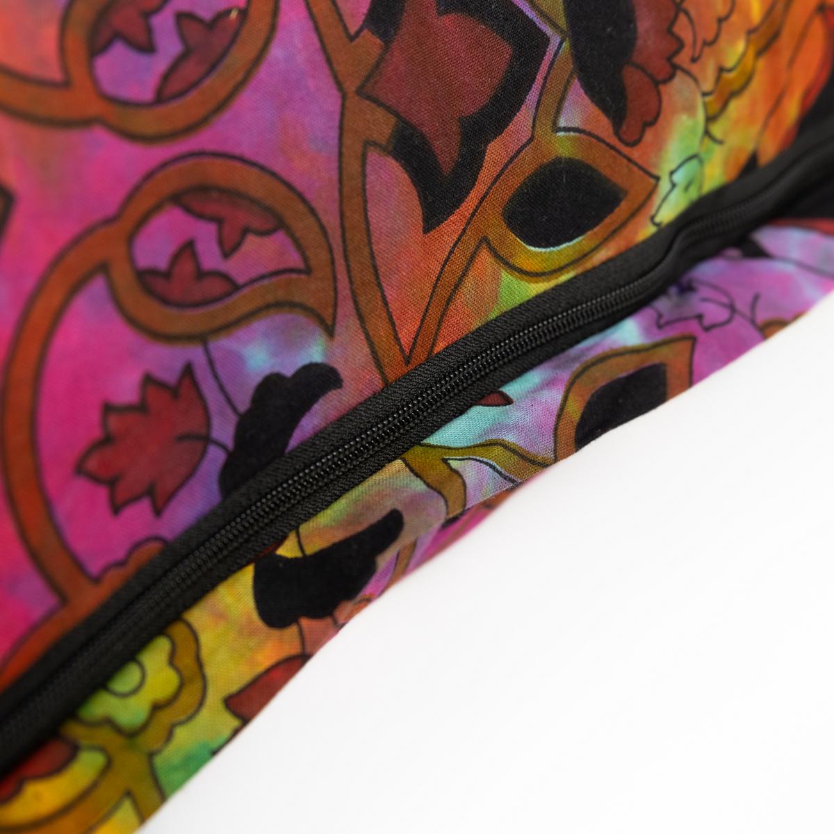 Kopfkissen 80x80 cm mit Reissverschluss Bezug für Stern Mandala batik bunt mit Elefanten