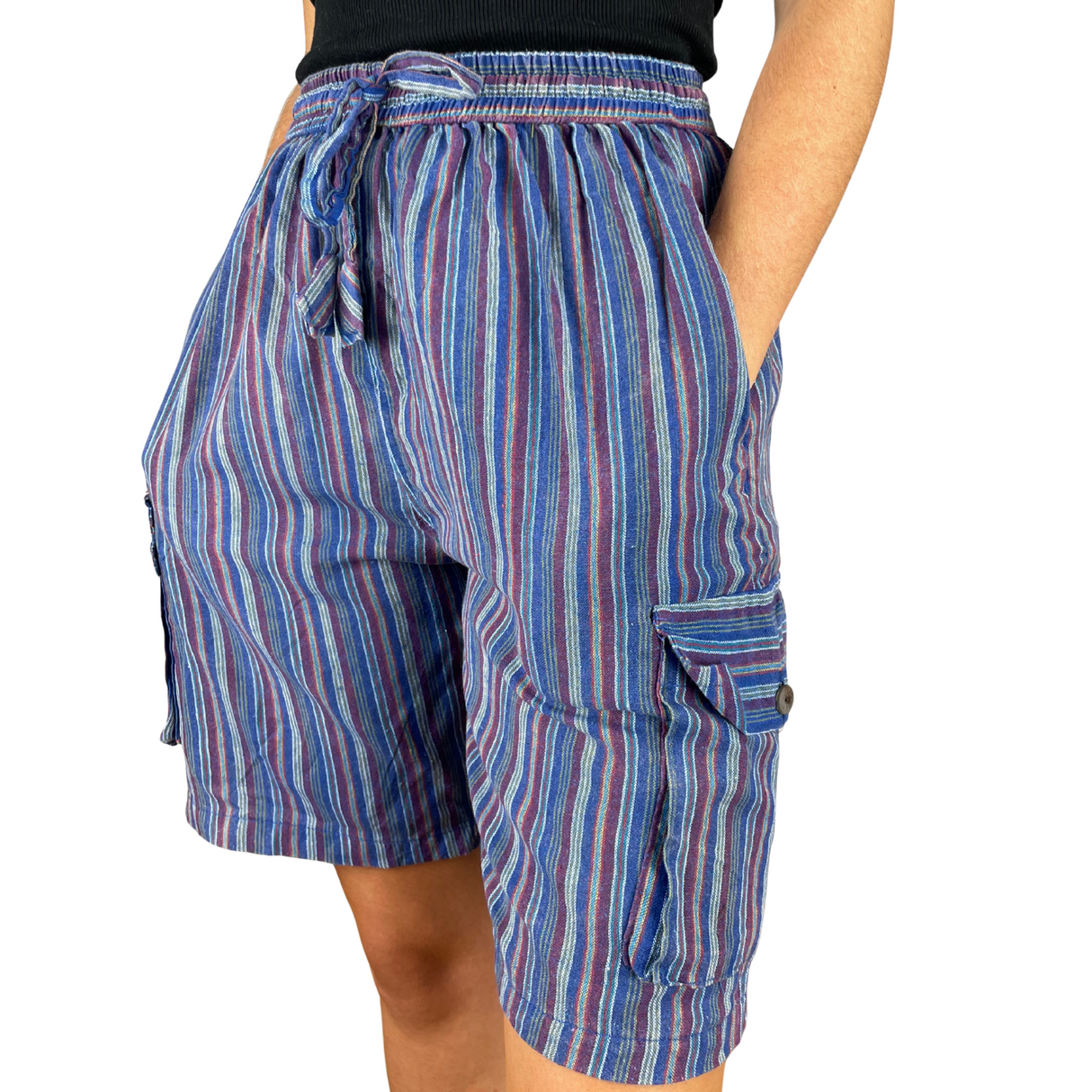 Kurze Hose Fischerstoff Stil blau Unisex alternative Mode aus Nepal Hippiestyle fair gehandelt von Karmandala