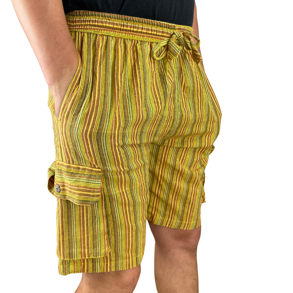 Kurze Hippie Hose Fischerstoff Stil gelb Unisex alternative Mode aus Nepal Hippiestyle fair gehandelt von Karmandala