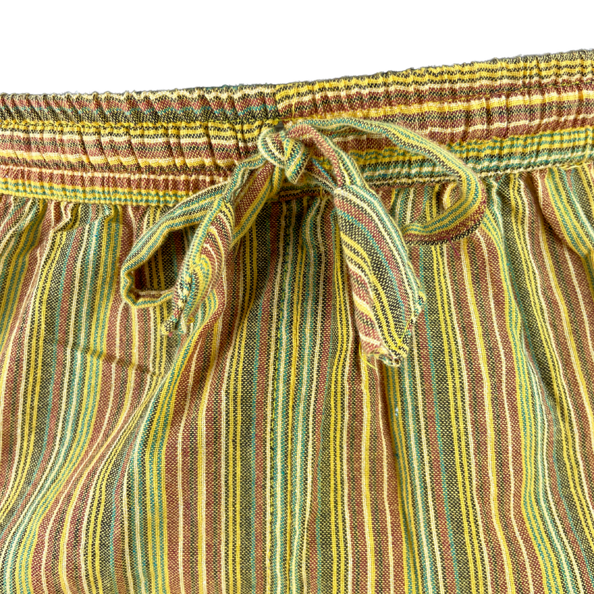 Kurze Hippie Hose Fischerstoff Stil gelb Unisex alternative Mode aus Nepal Hippiestyle fair gehandelt von Karmandala