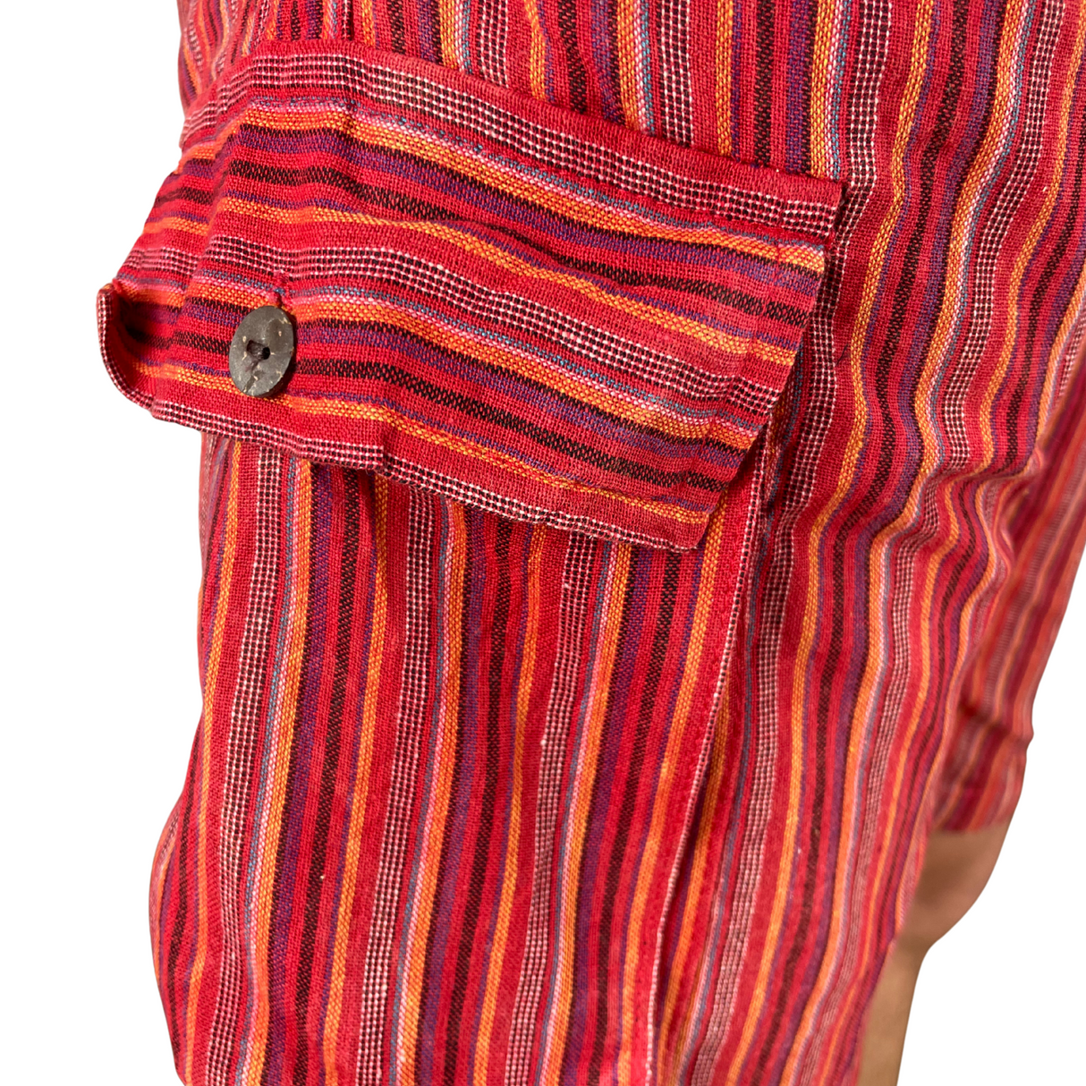 Kurze Hose Fischerstoff Stil rot Unisex alternative Mode aus Nepal Hippiestyle fair gehandelt von Karmandala