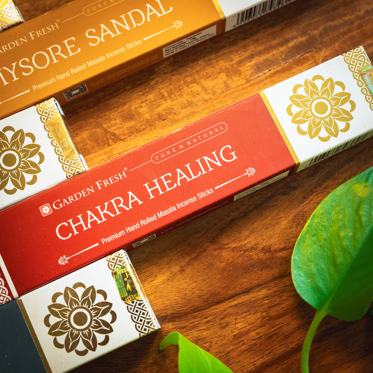 Räucherstäbchen Geschenk Set - 5 Aromen natürliches Räucherwerk indische Nag Champa Stäbchen zum verschenken