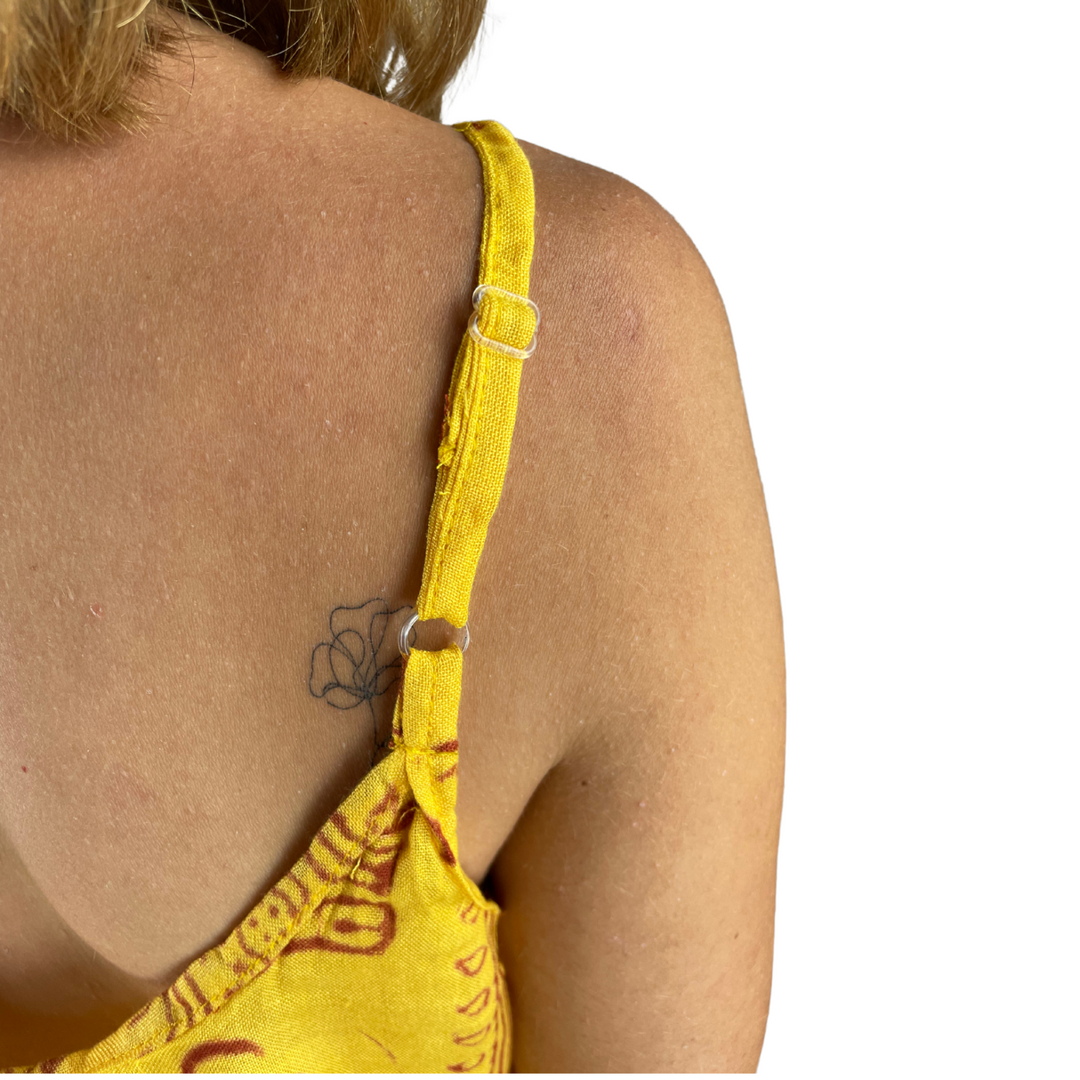 Leichtes Sommertop in Gelb mit spirituellem Muster