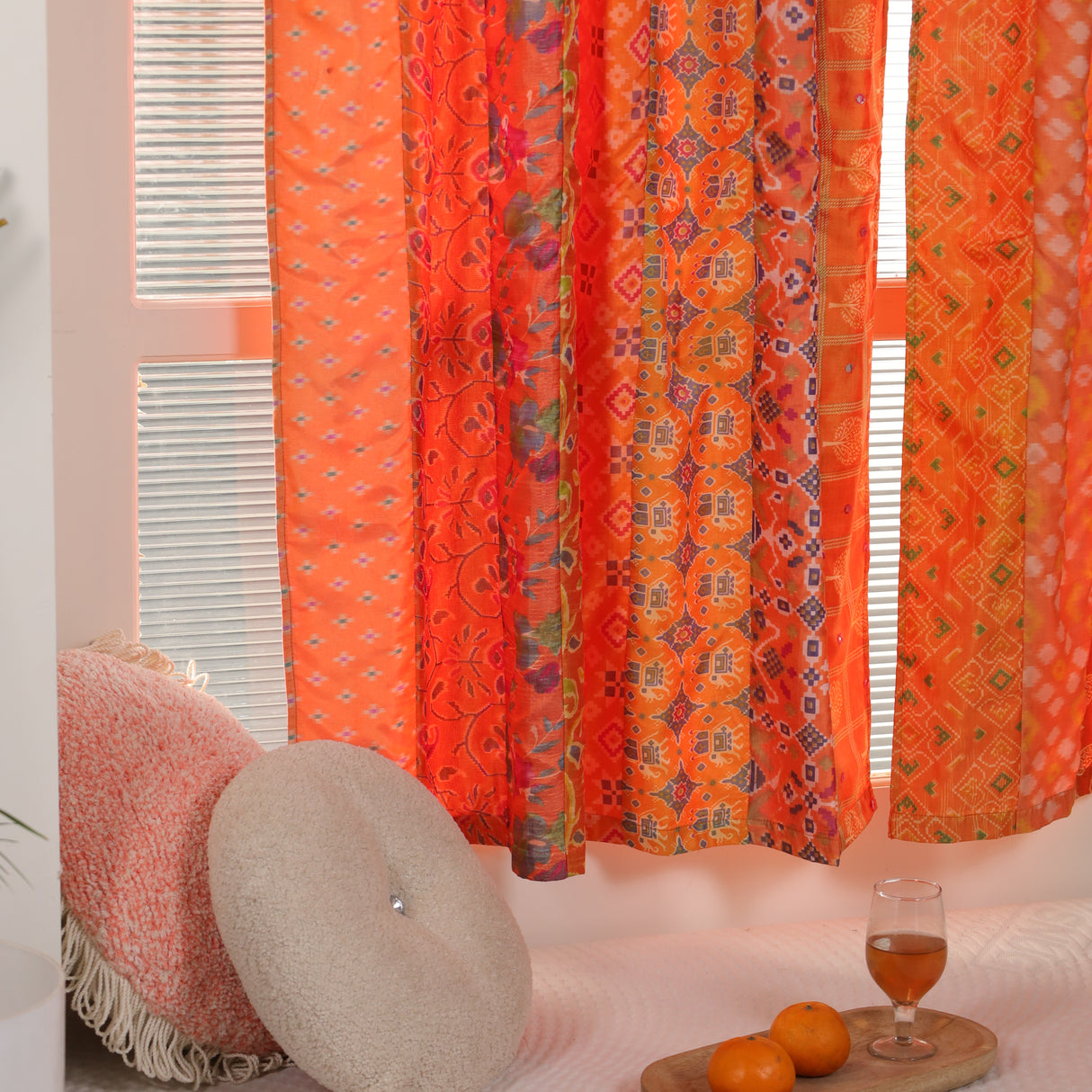 Sari Vorhang orange indische Patchwork Vorhänge aus recycelten Sarees