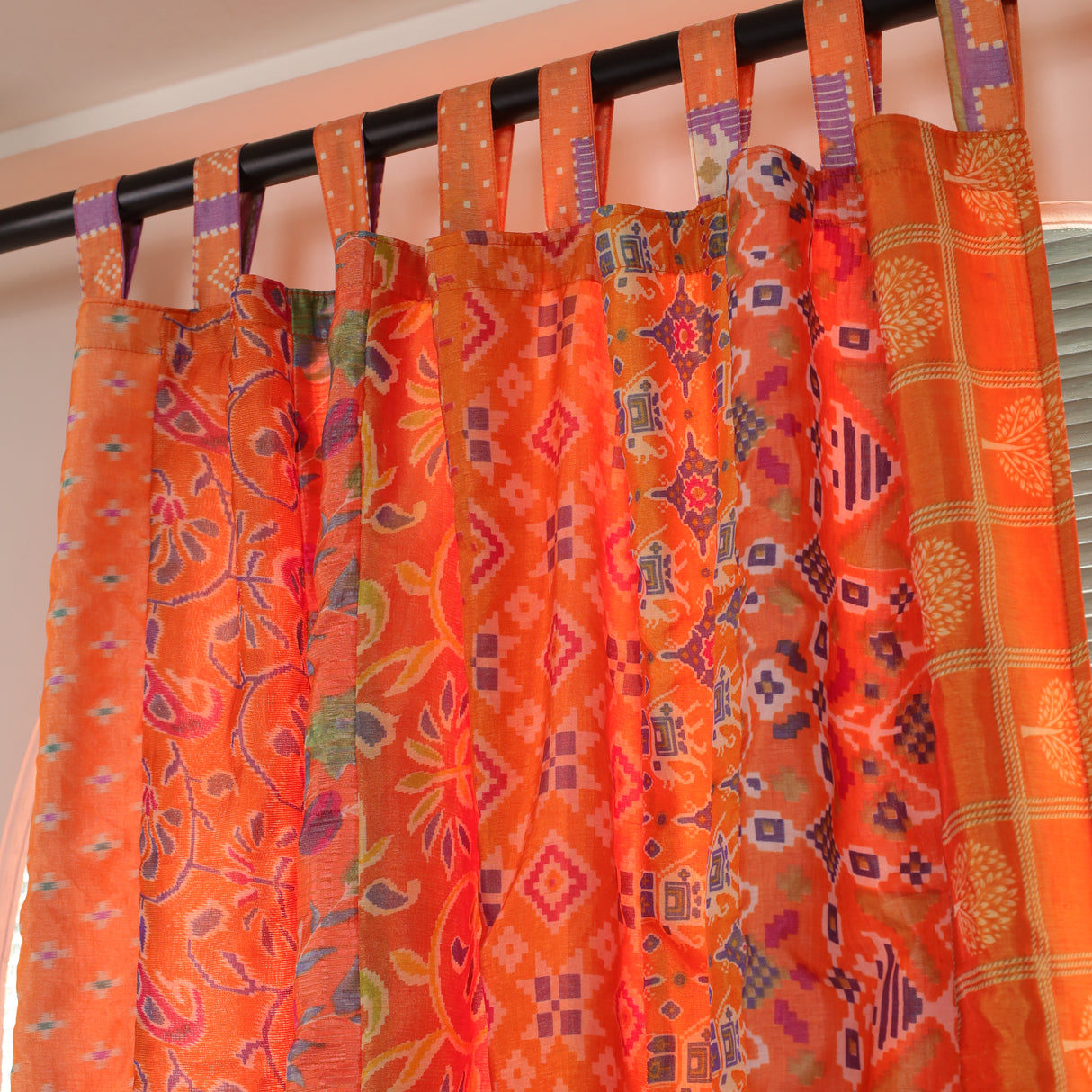 Sari Vorhang orange indische Patchwork Vorhänge aus recycelten Sarees
