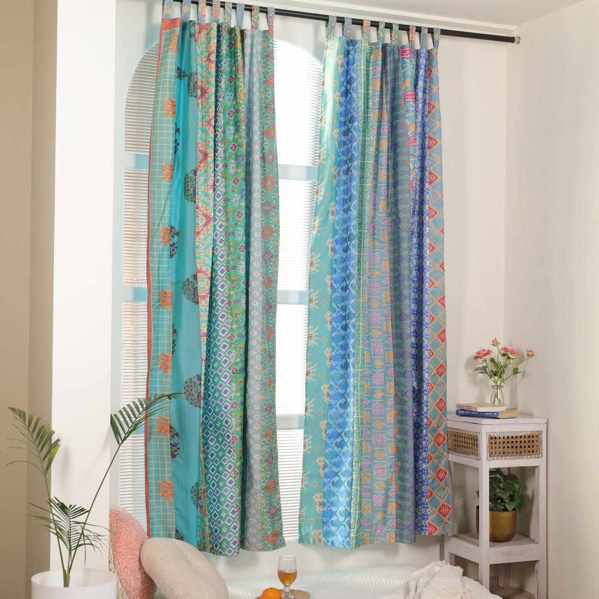 Sari Vorhang türkis indische Patchwork Vorhänge aus recycelten Sarees