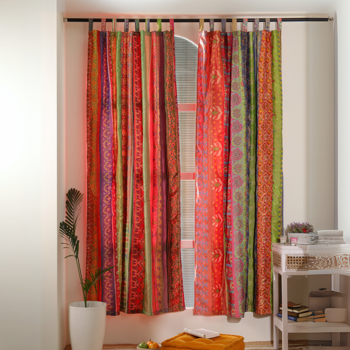 Sari Vorhang in bunt - Indische Patchwork Vorhänge aus recycelten Saris