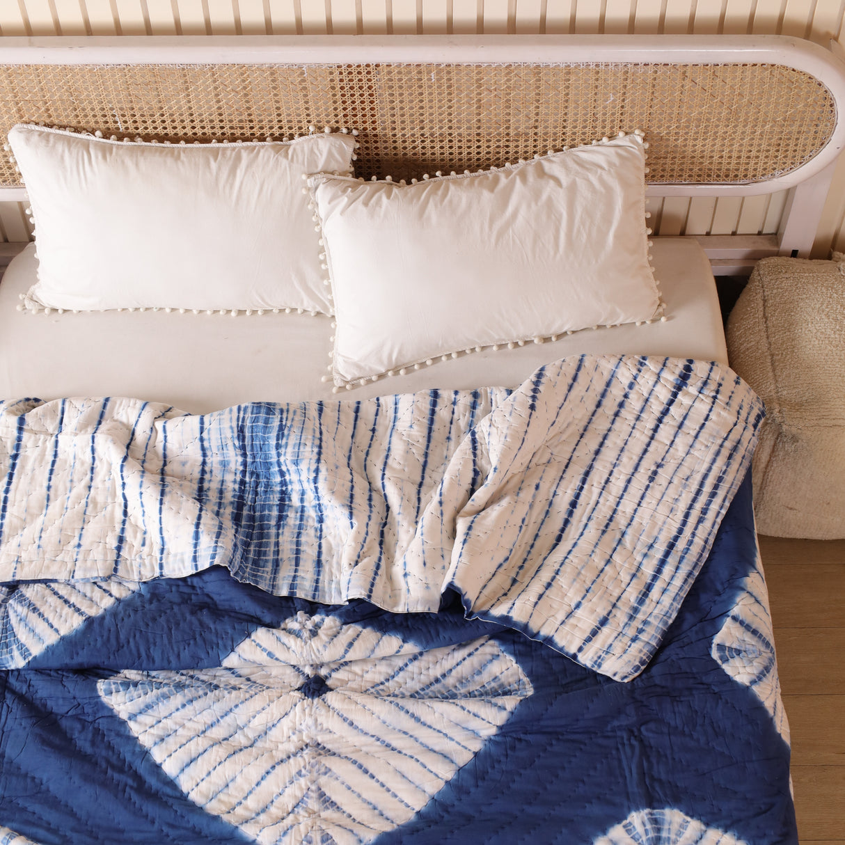 Steppdecke Batik Blau 270 x 240 cm