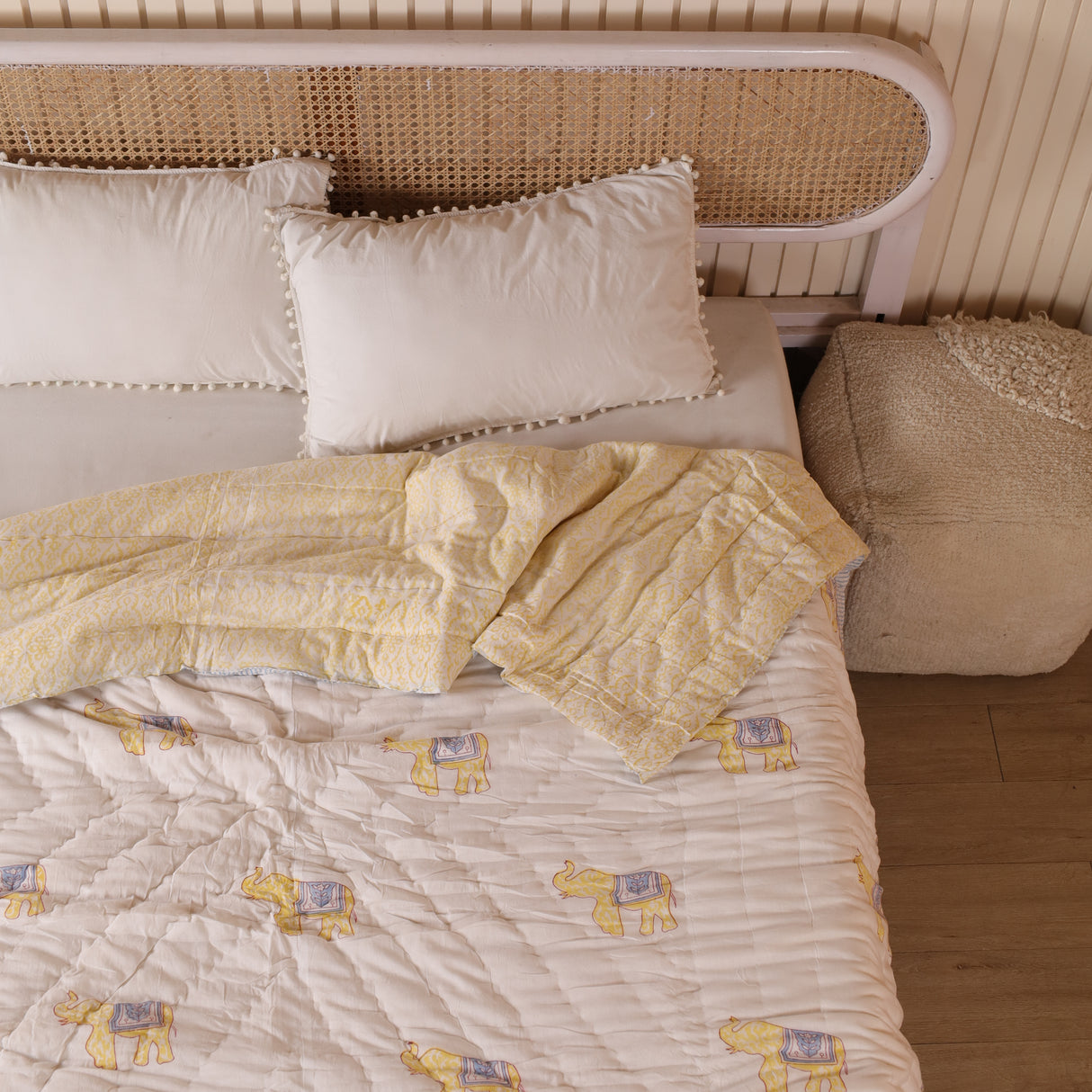 Steppdecke Blockdruck Elefant Weiß Gelb 270 x 240 cm