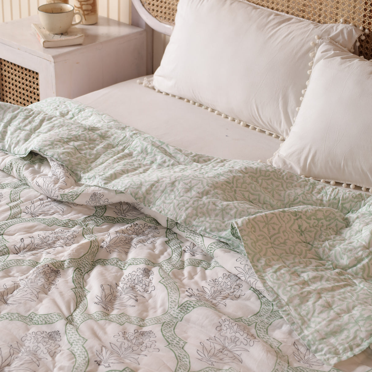 Steppdecke Blockdruck Mosaik Grün Schwarz 270 x 240 cm