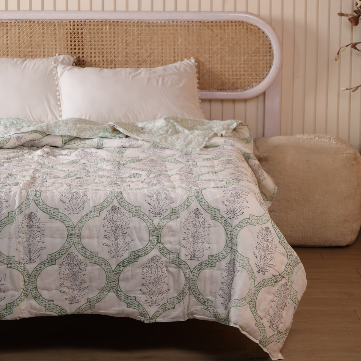 Steppdecke Blockdruck Mosaik Grün Schwarz 270 x 240 cm