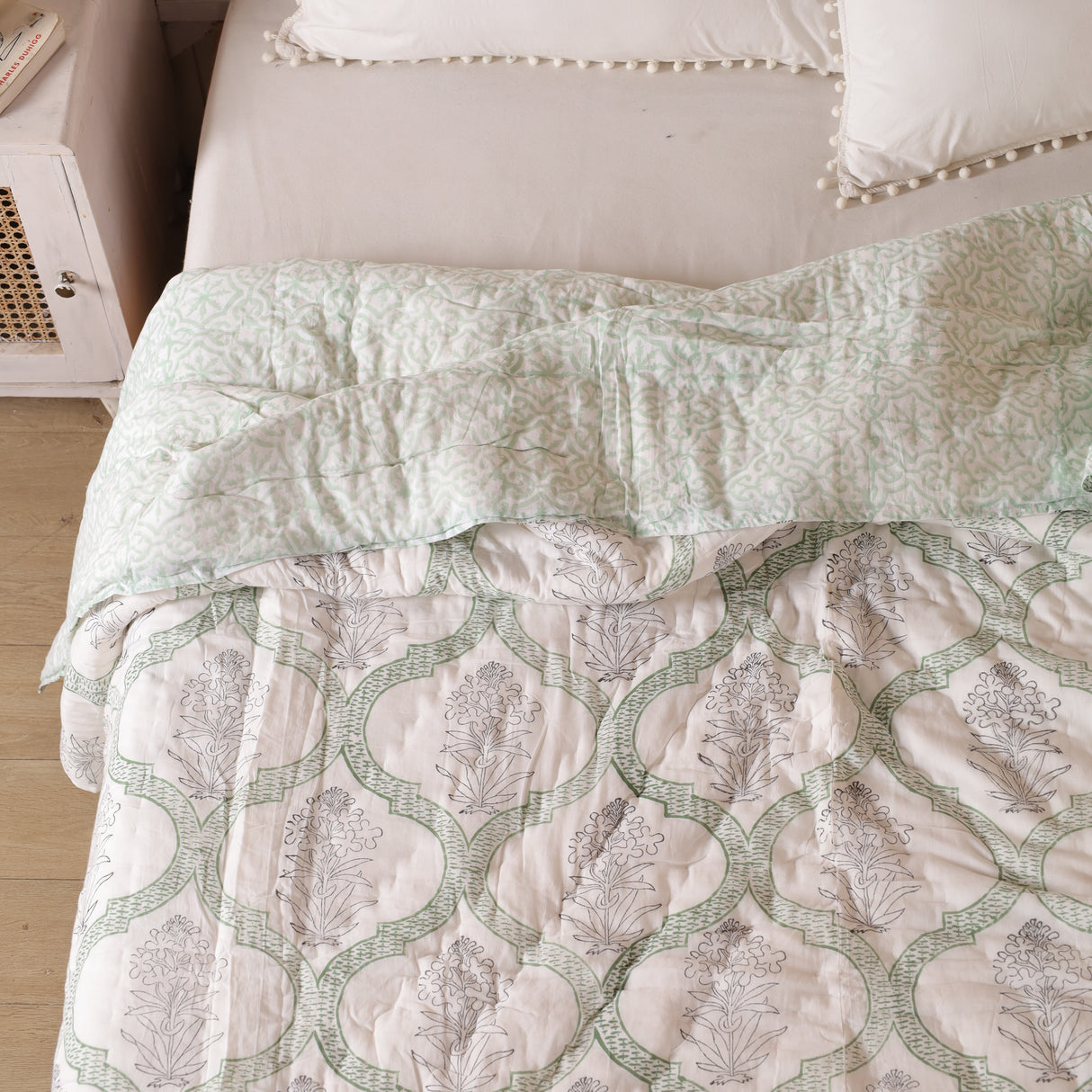 Steppdecke Blockdruck Mosaik Grün Schwarz 270 x 240 cm