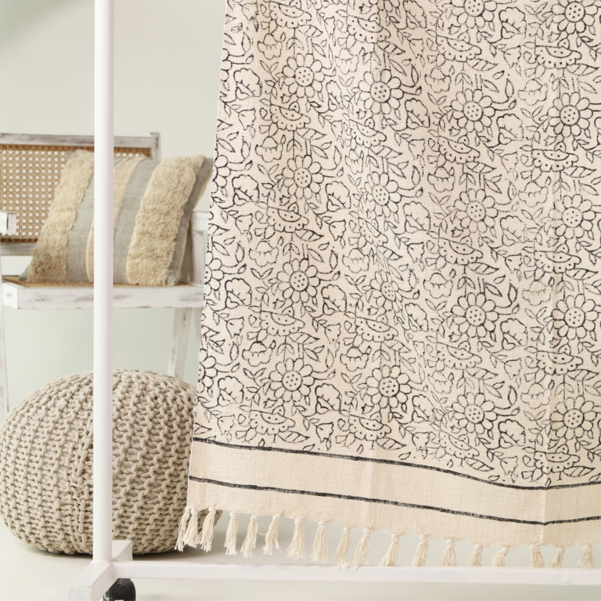 Indische Tagesdecke mit floralem Design - 100% weiche Baumwolle