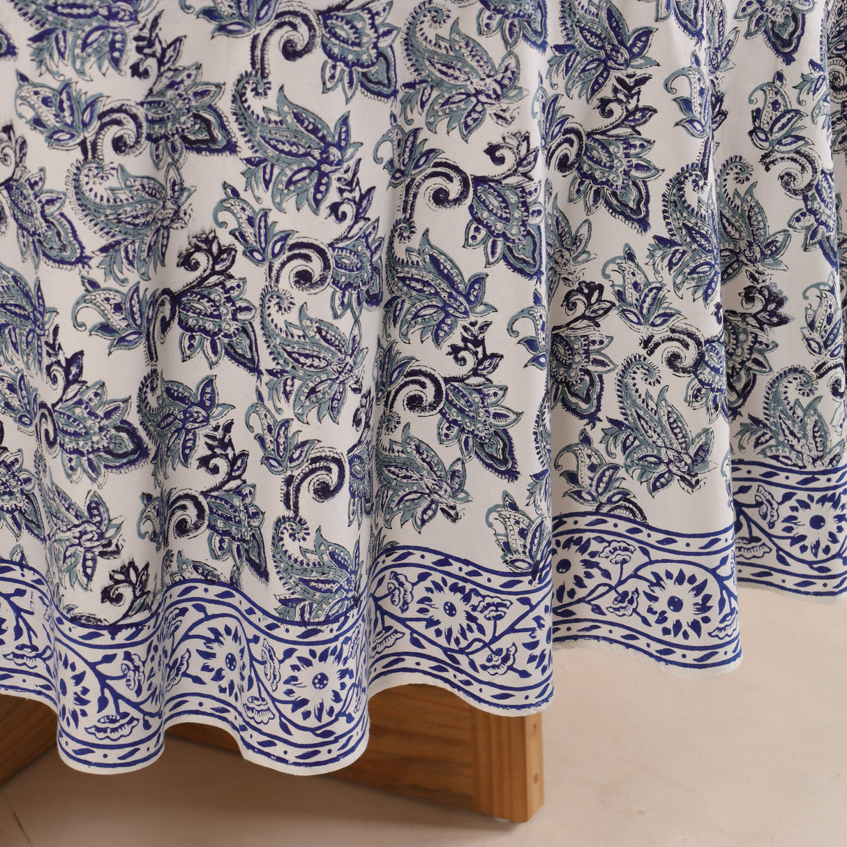 Runde Tischdecke Blockdruck Blume Blau