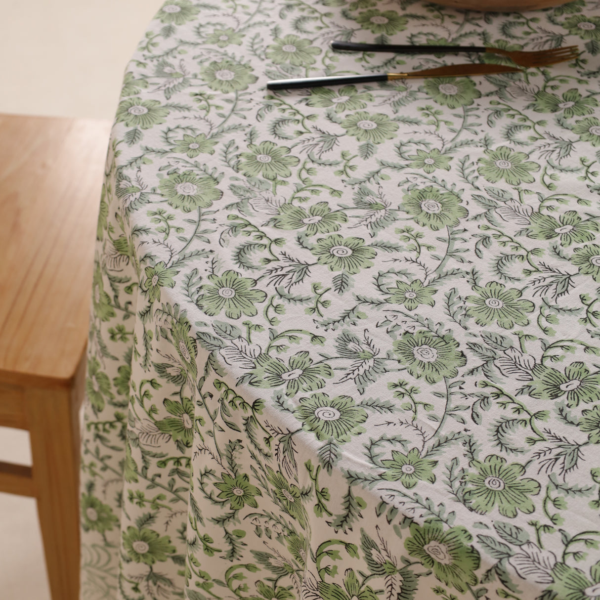 Runde Tischdecke Blockdruck Blume Grün