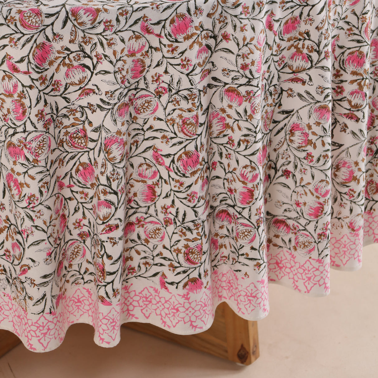 Runde Tischdecke Blockdruck Ranke Grün Rosa