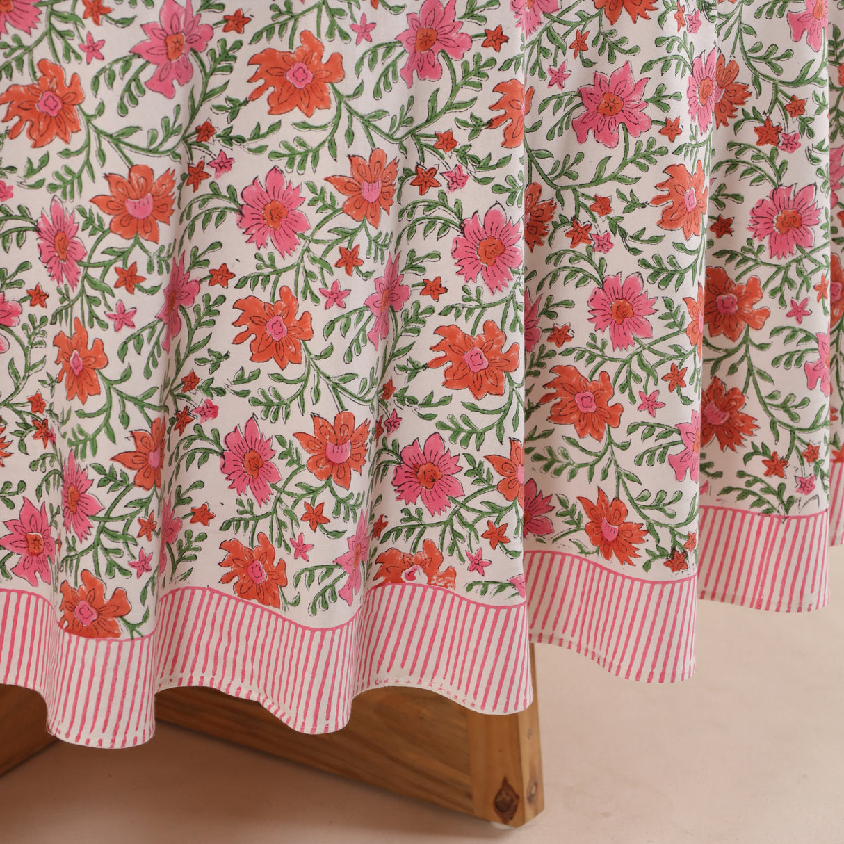 Runde Tischdecke Blockdruck Ranke Rosa Rot Grün