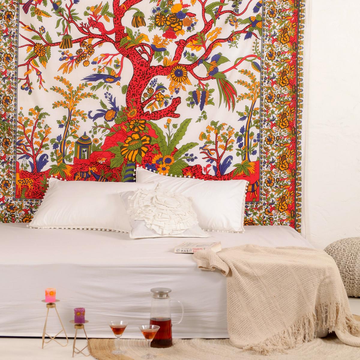 Wandtuch mit Lebensbaum in weiß und rot, Wandteppich 2x2 m XXL Tuch für die Wand 100% Baumwolle