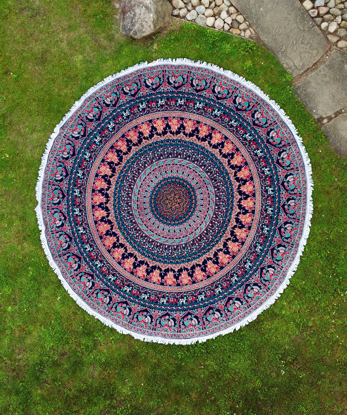 Rundes Strandtuch mit Elefanten Mandala in orange türkis