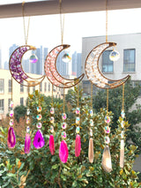 3er Set Mond-Sonnenfänger mit lila Amethyst, rosa Rosenquarz und klarem Bergkristall, kombiniert mit facettierten Glasprismen und farbigen Achat-Anhängern.