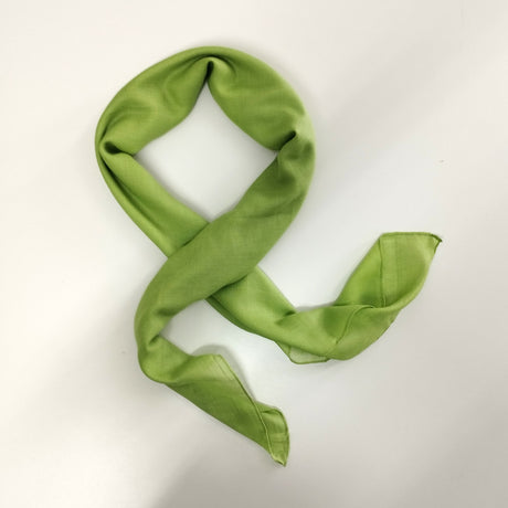 Halstuch Baumwolle Maigrün 100x100 cm