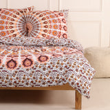 Bettwäsche Pfauenfeder Mandala weiß orange - Indischer Bettbezug mit floralem Muster