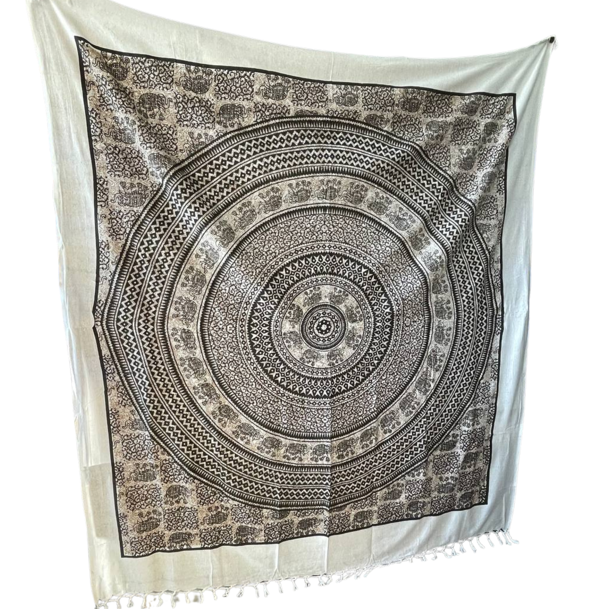 Einzelstück Tagesdecke Elefanten Mandala 220x240 cm