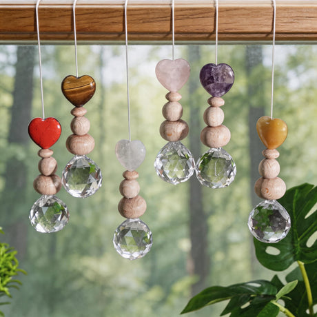 Sonnenfänger Edelstein Herz mit Holzperlen 10 cm I Liebevoller Schmuck für dein Lieblingsfenster