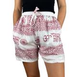 Kurze Sommerhose Ram Nami weiß rot - leichte Shorts Unisex alternative Hippie Mode für Yoga und Meditation fair gehandelt