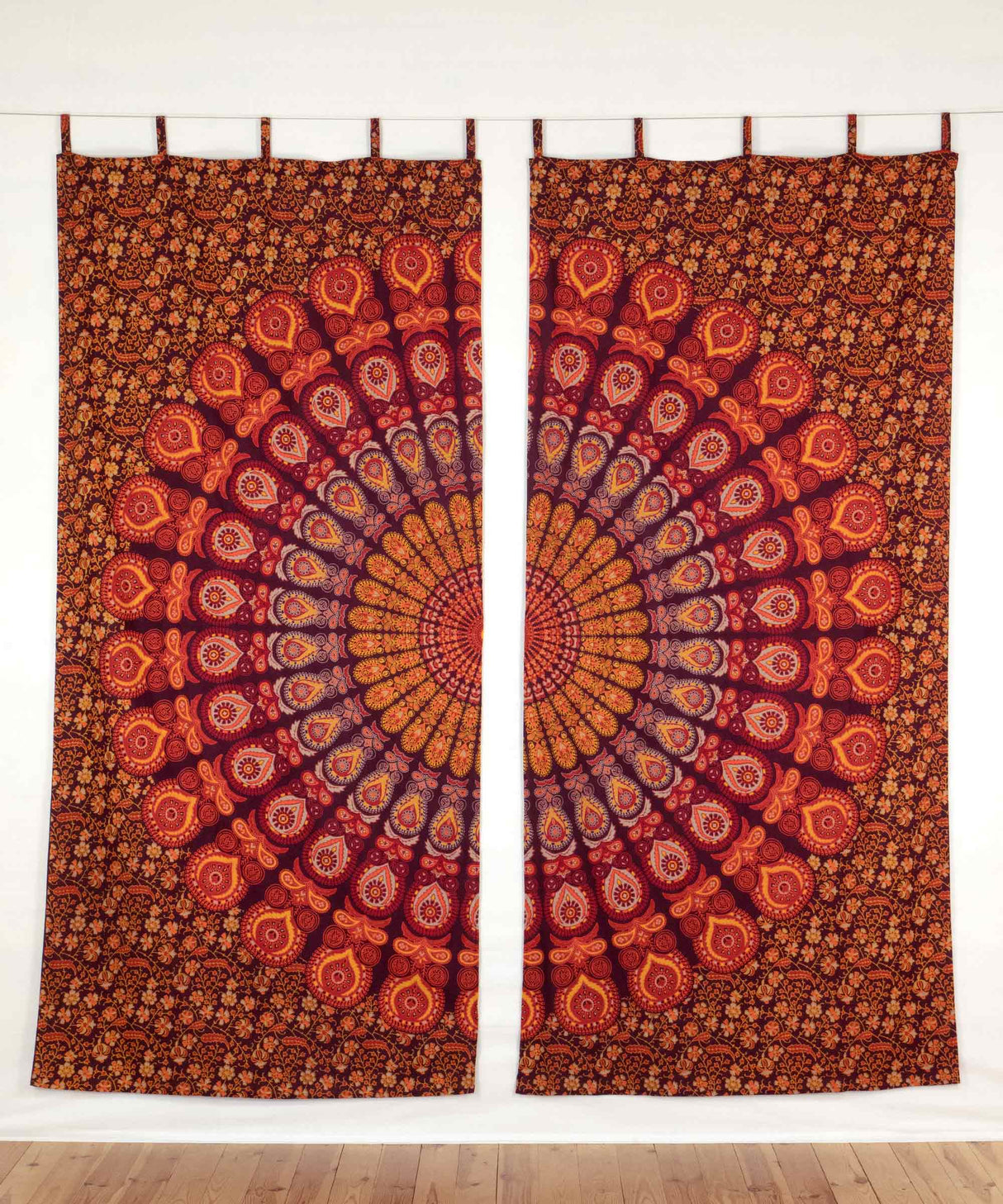 Mandala Vorhang Pfauenfeder rot orange gelb