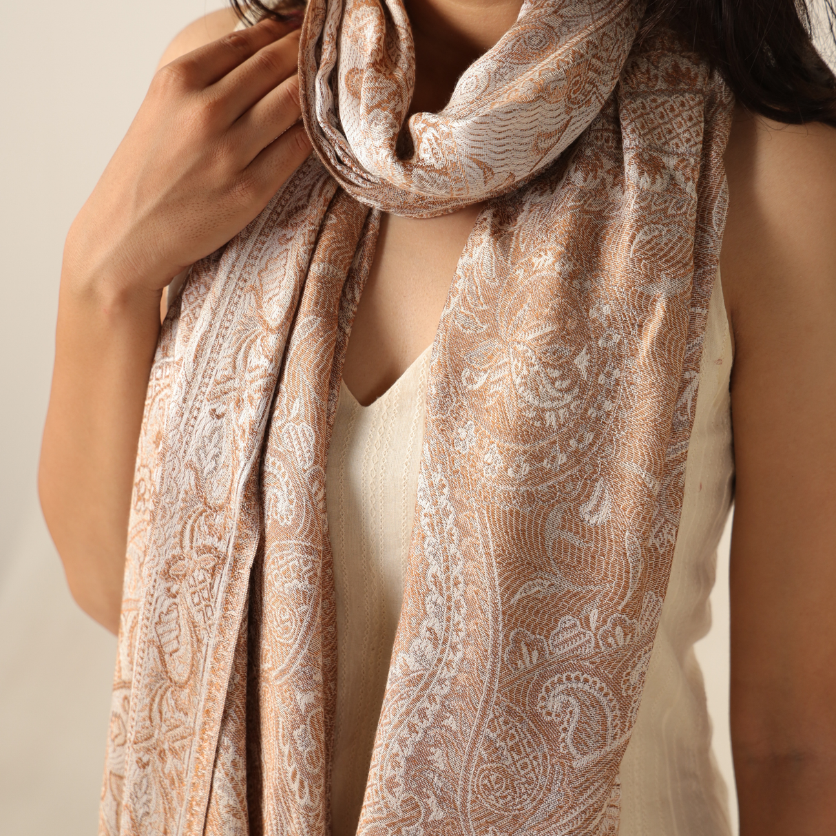 Pashmina Schal Creme Pastel mit Paisley Muster – Weicher Ethnic Boho Schal aus Modal | Stola Handgefertigt Indisches Tuch zum Umhängen Fair