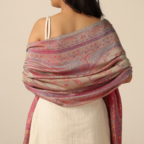 Pashmina-Schal mit feinem Paisley-Muster in Pink – Eleganz und Wärme