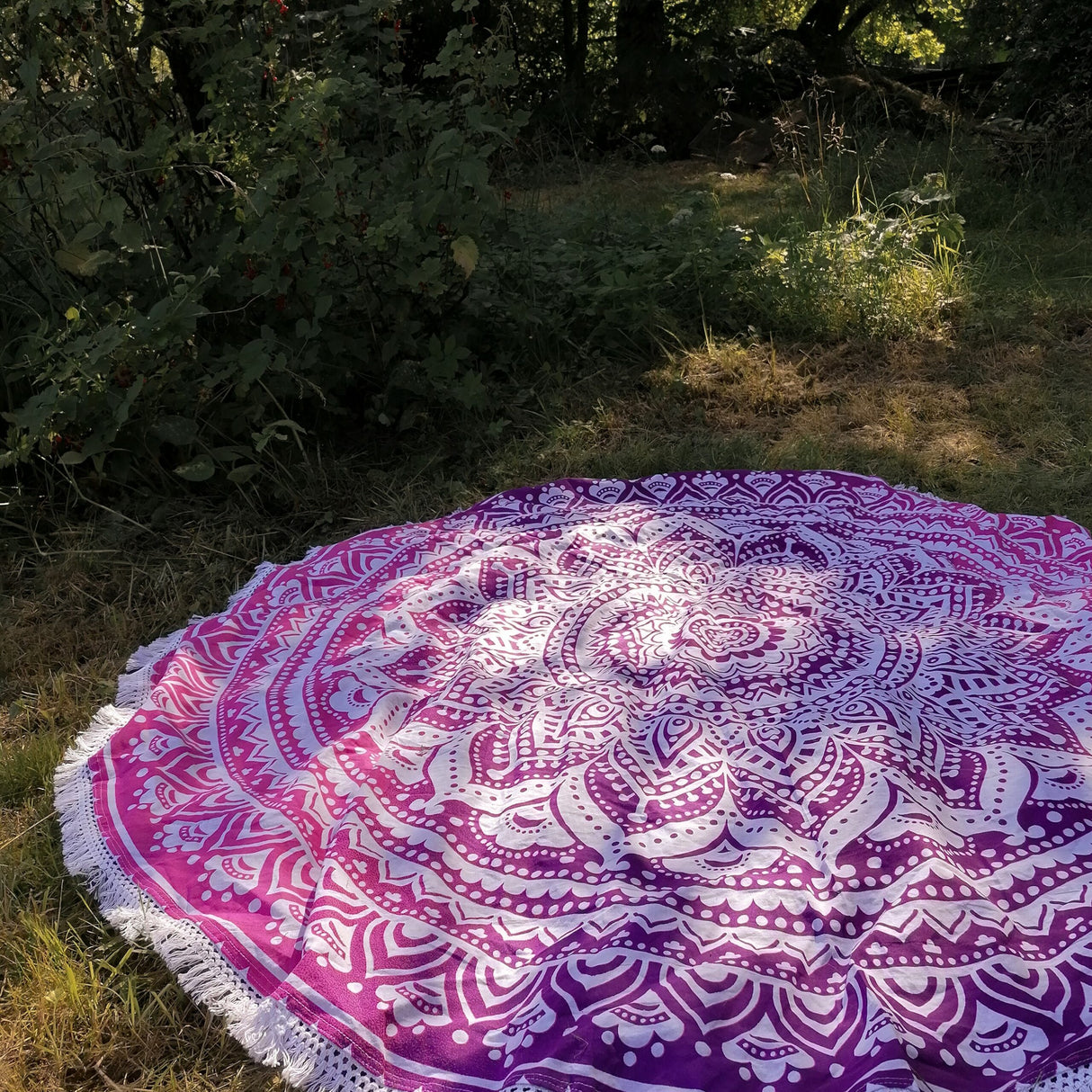 Strandtuch rundes Mandala Tuch Ombre lila rosa