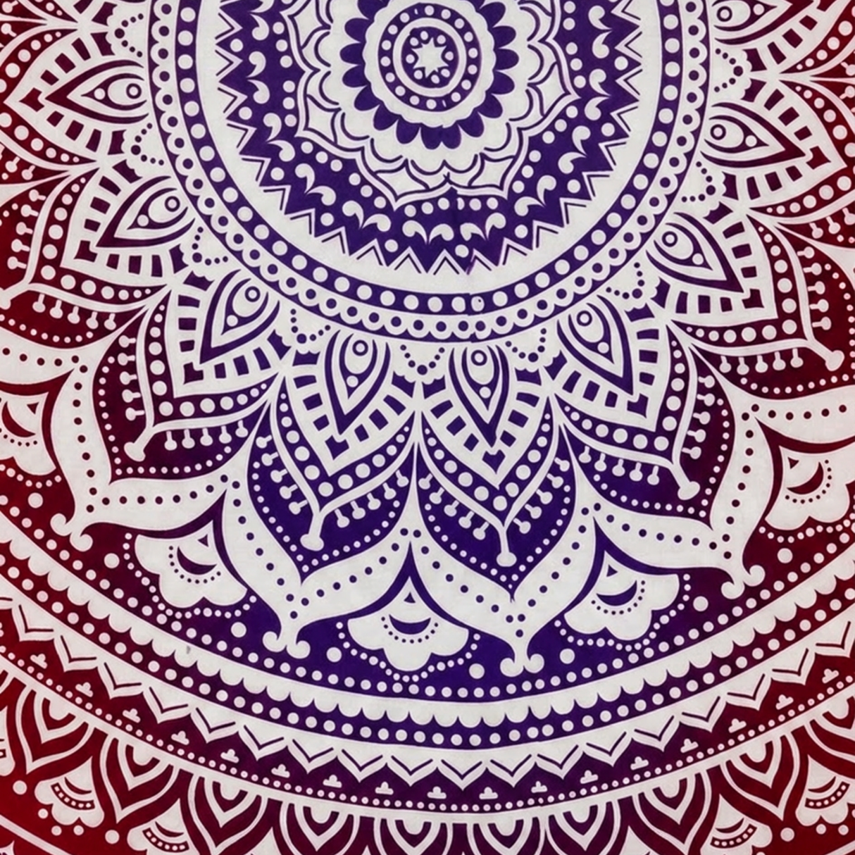 Rundes Mandala Tuch Ombre rosa lila
