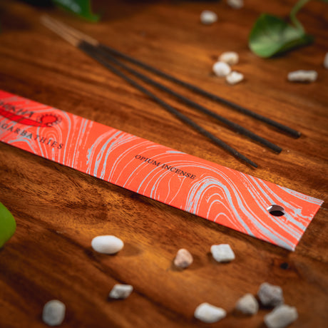 Räucherstäbchen Auroshikha Opium