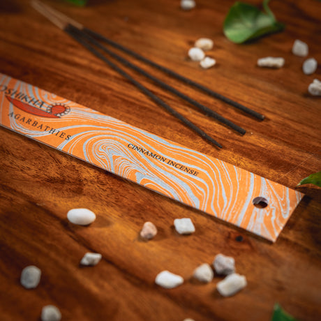Räucherstäbchen Auroshikha Zimt