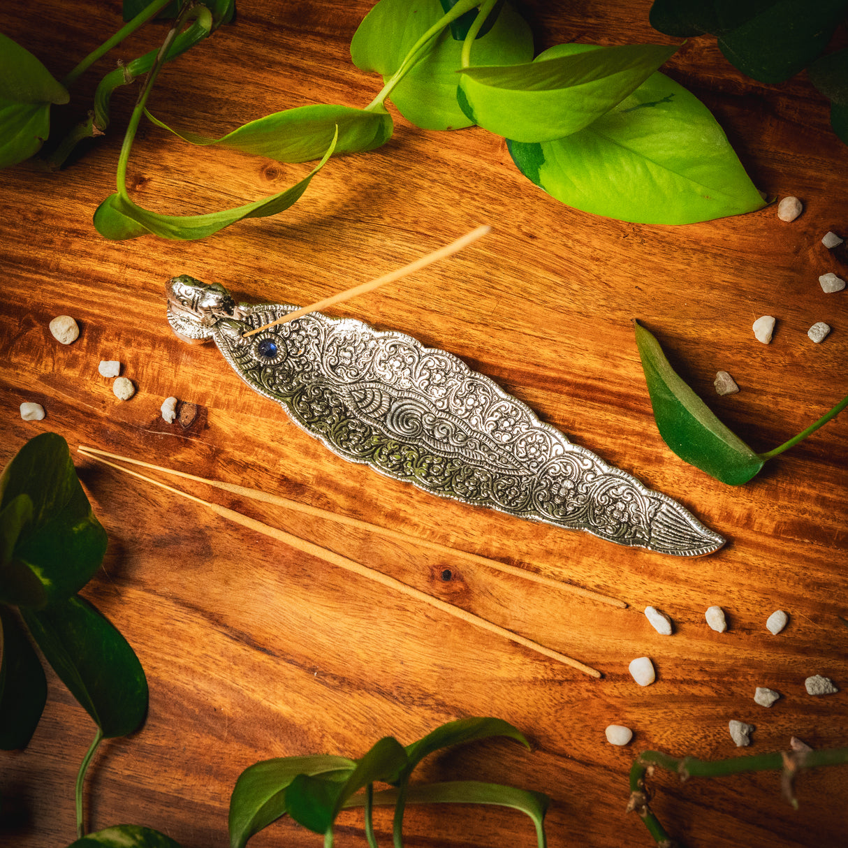 Räucherstäbchenhalter Elefant aus Messing mit Gravur