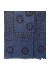 Ram_Nami_Tibetischer_Gebetsschal_Dunkel_Blau_aus_weicher_Viskose_von_Karmandala