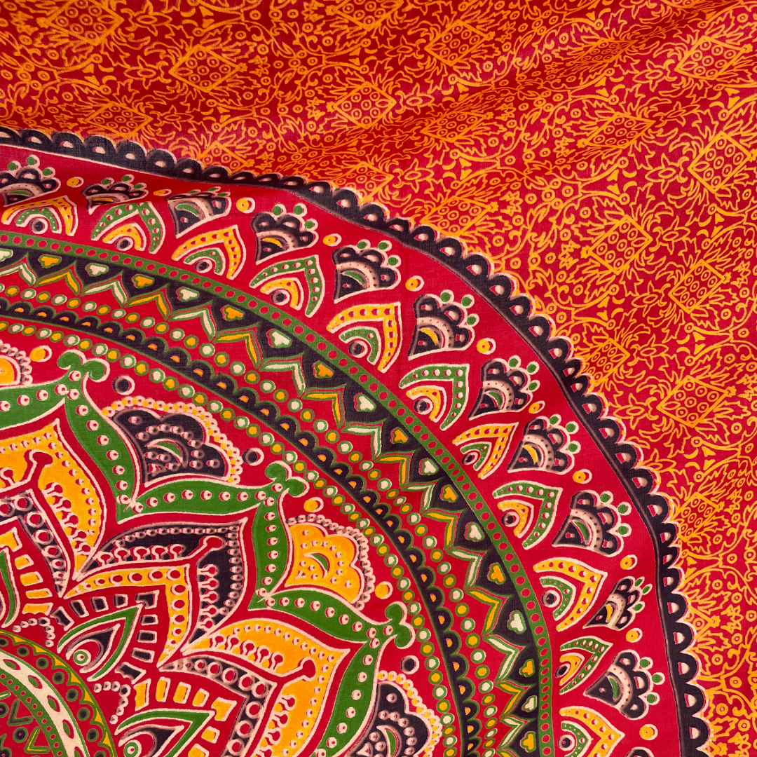 Sarong Ombre Mandala rot bunt – dünnes Strandtuch für unterwegs