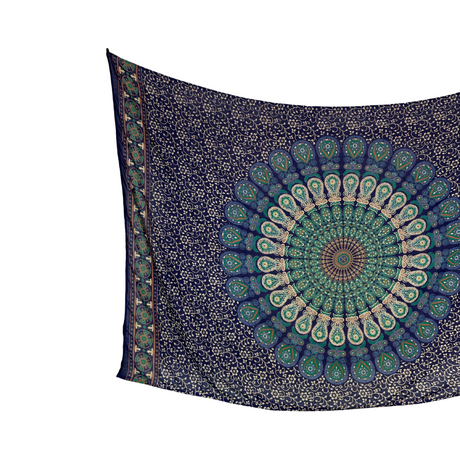 Sarong Pfauenfeder Mandala blau – dünnes Strandtuch für unterwegs